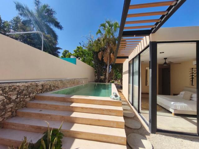 CASA EN VENTA AMUEBLADA EQUIPADA CENTRO ERMITA AVC 2797