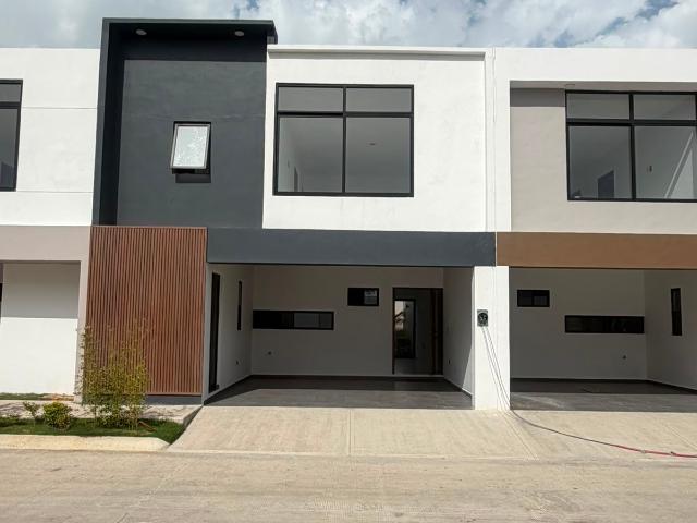 Casa en Venta Andares Miramar