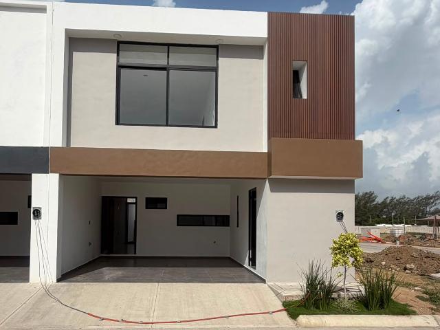 Casa en Venta Andares Miramar