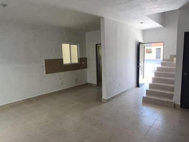 CASA EN VENTA ÁPICE TRES
