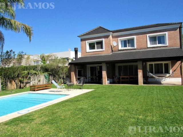 CASA EN VENTA APTO CREDITO. SANTA CLARA, VILLANUEVA. LOTE INTERNO