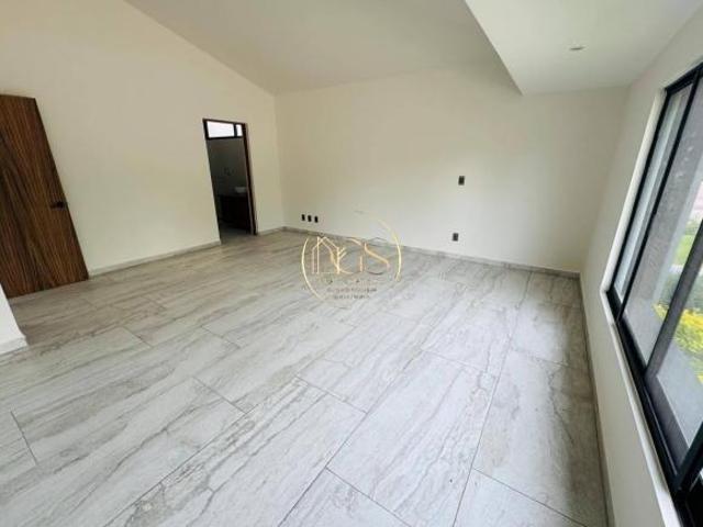 CASA EN VENTA ARCADA ALAMEDA CELAYA