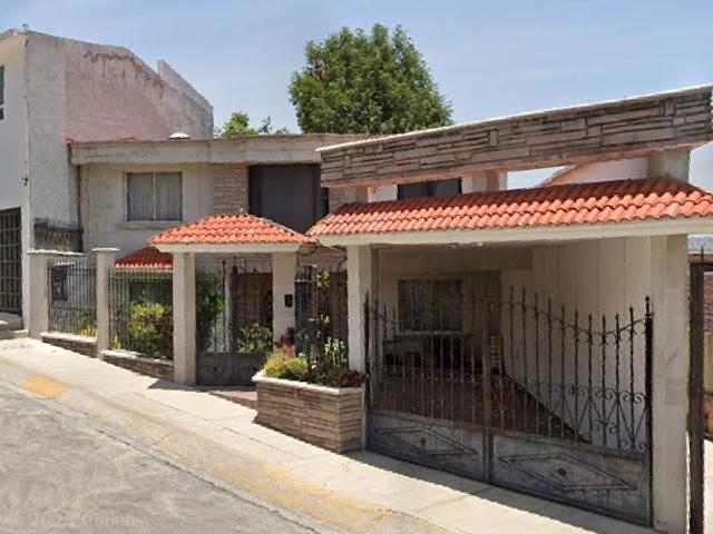 CASA EN VENTA ARBOLEDAS, ATIZAPAN DE ZARAGOZA, EDO DE MEX. LMPP