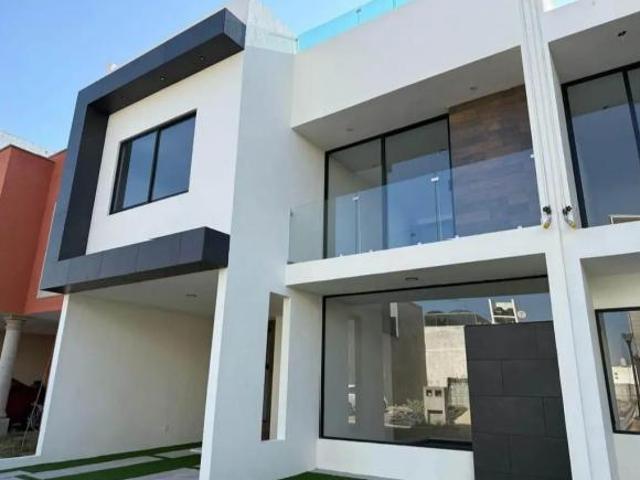 CASA EN VENTA ARBOLEDAS DE SAN JAVIER EQUIPAMIENTO DE LUJO ROOF GARDEN 4 RECAMARAS