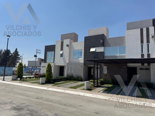CASA EN VENTA ARONA RESIDENCIAL MOD. ALISO