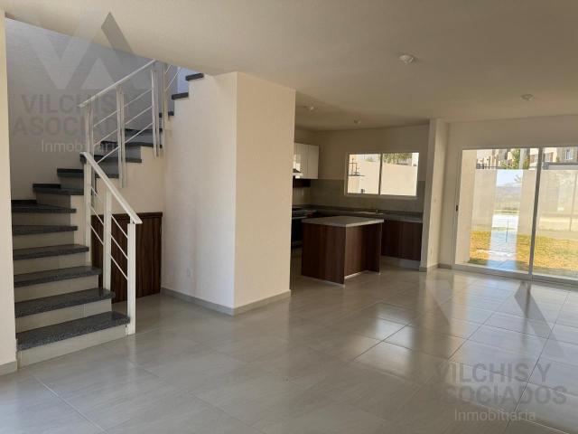 CASA EN VENTA ARONA RESIDENCIAL MOD. SIENA