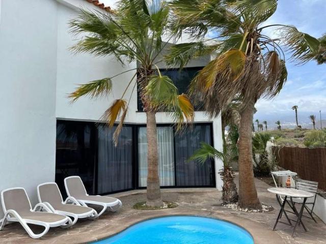 Casa en venta Arona
