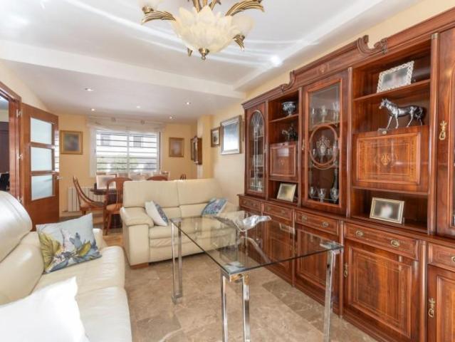 Casa en venta Armilla