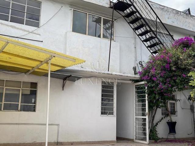 Casa en venta, Año de Juárez