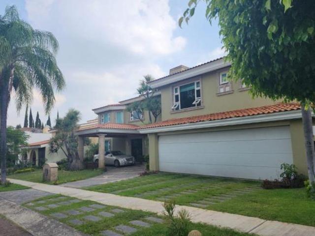 CASA EN VENTA BUGAMBILIA CONDOMINIO AZALEAS EXCLUSIVO