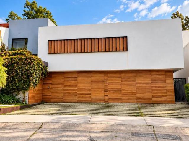 CASA EN VENTA | BUGAMBILIAS ZAPOPAN