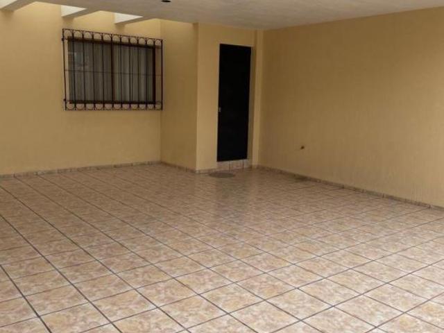 Casa en venta o renta Bugambilias