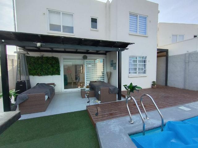 SE VENDE COMODA CASA EN SECTOR FALDEOS DE CERRO GRANDE