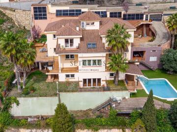 Casa en venta Badalona
