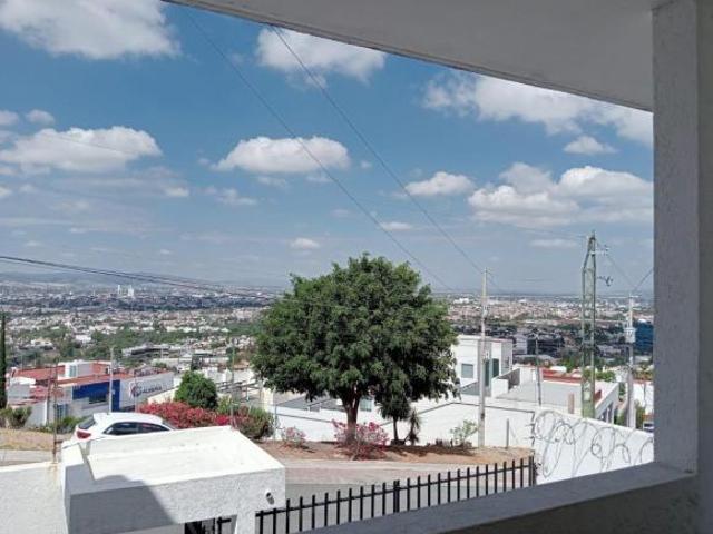 Casa en Venta, Balcones Coloniales