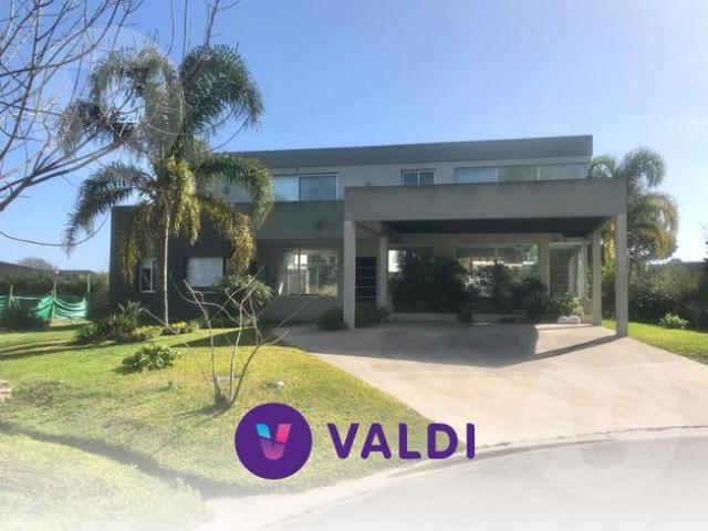 Casa en venta Barrio Terralagos, Canning
