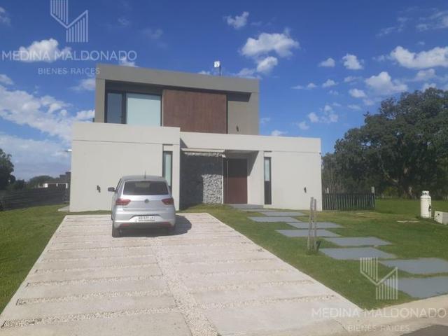 Casa en venta Barrio Privado SAN JUAN CHICO
