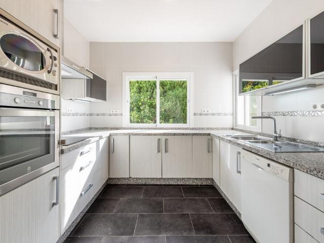Casa en venta Benalmádena, España
