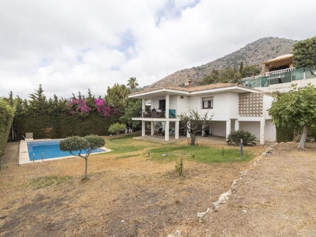 Casa en venta Benalmádena, España