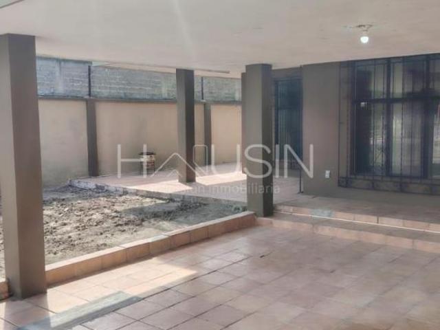 Casa en VENTA, Blvd. Las Reynas. Colonia Las Reynas. Salamanca, Gto