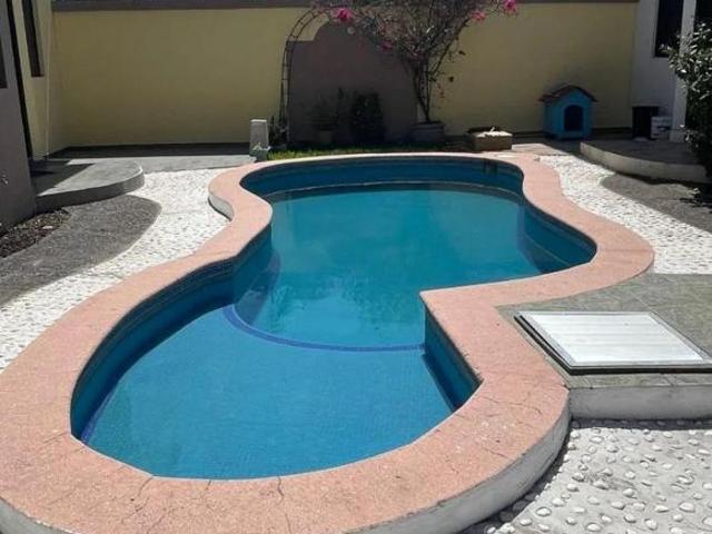 VENTA DE CASA EN BOCA DEL RÍO, A UNOS PASOS DE LA PLAYA