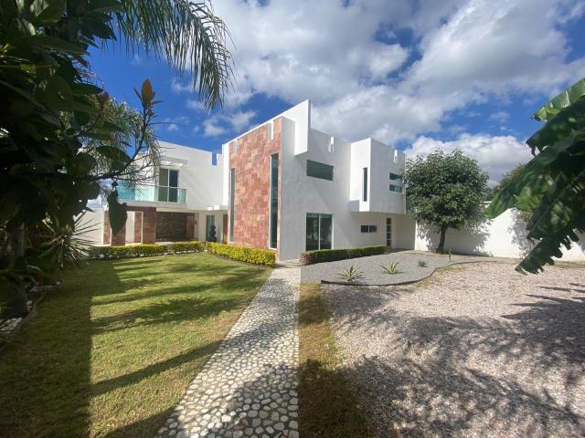 Casa en venta @ Sabino Haras Cd. Ecol?gica