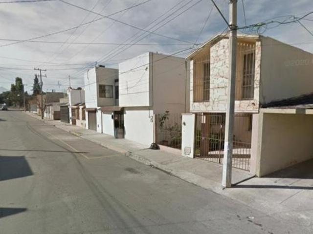 CASA EN VENTA BOSQUE DE ARANJUEZ EL OLMO SALTILLO COAHUILA