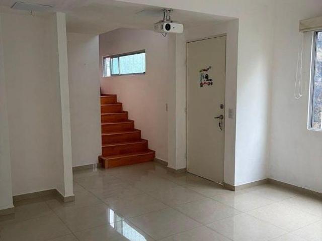CASA EN VENTA BOSQUE ESMERALDA