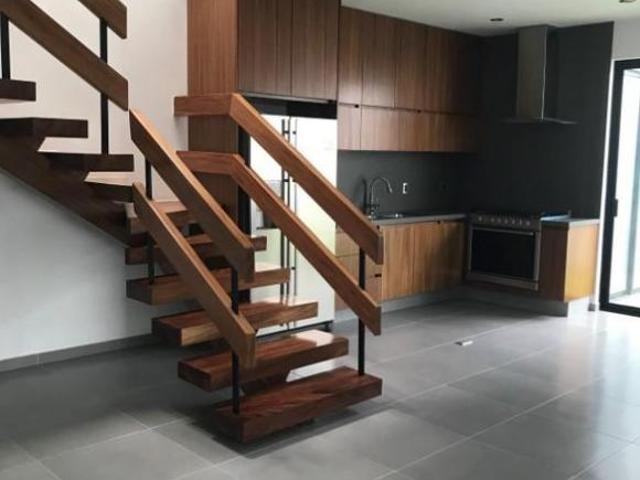 CASA EN VENTA BOSQUE REAL TLAJOMULCO DE ZUÑIGA JALISCO