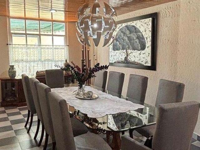 Casa de 345 m² con 3 recámaras en venta en Bosque Residencial del Sur
