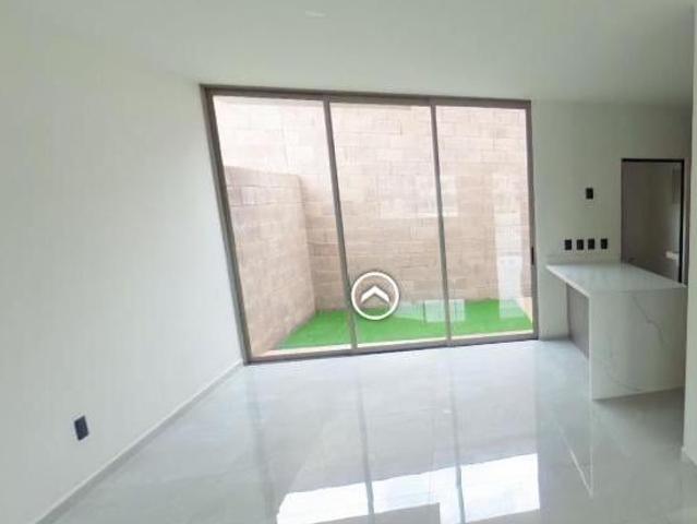 CASA EN VENTA BOSQUES CALIFORNIA TLAJOMULCO DE ZUÑIGA JALISCO