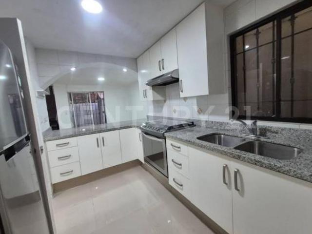 CASA EN VENTA | BOSQUES DE ANAHUAC | SAN NICOLAS DE LOS GARZA, NL