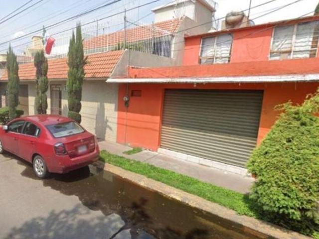 Casa en Venta Bosques de Asia, Bosques de Aragón, Ciudad Netzahualcoyotl, Recuperación Bancaria