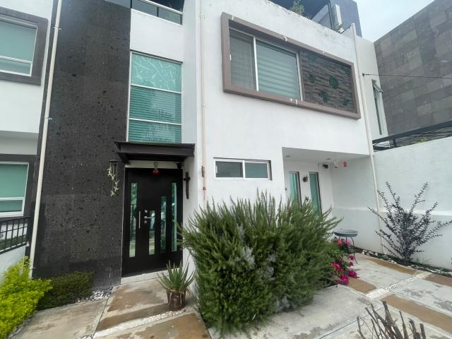 CASA EN VENTA BOSQUES DE SAN JUAN