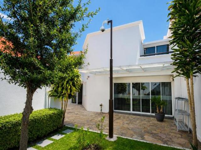 Casa en Venta – Bosques del Refugio