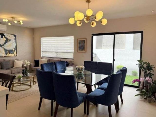 Casa en venta Cumbres Elite