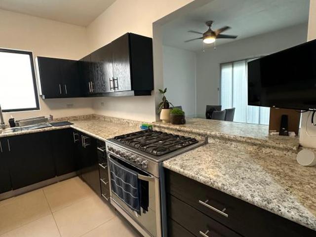 Casa en Venta, Cumbres 4to Sector, Cumbres Monterrey Nuevo León