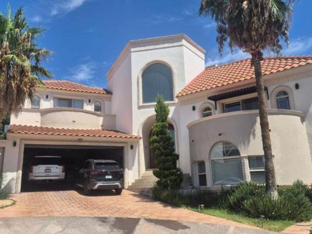 CASA EN VENTA C:711M2 FRACC. RINCÓN DE LAS LOMAS $17 MILL