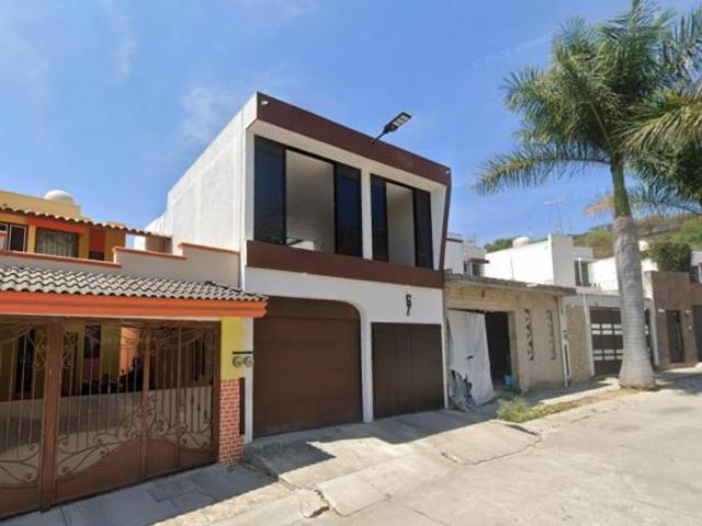 CASA EN VENTA, C. MONTE LOGAN, FRACC SENDEROS DEL MONTE MUN, TEPIC C.P. 63023