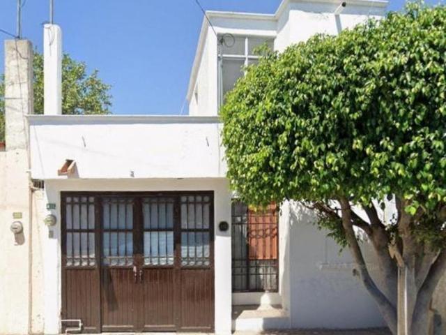 CASA EN VENTA, C. ROMEROS COL. VALLE DE DALIAS MUN. SAN LUIS POTOSI C.P. 78399