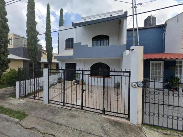 CASA en VENTA, Calandria 166, San Joaquín, Zamora de Hidalgo, Mich. REMATE BANCARIO
