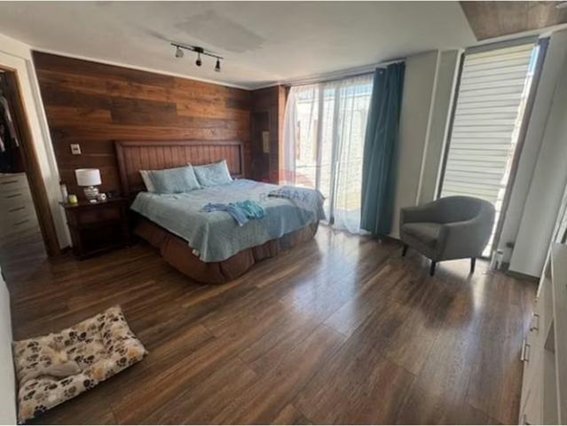 Casa en venta calera de tango. | 6 dormitorios por 21000.00 en Calera de Tango