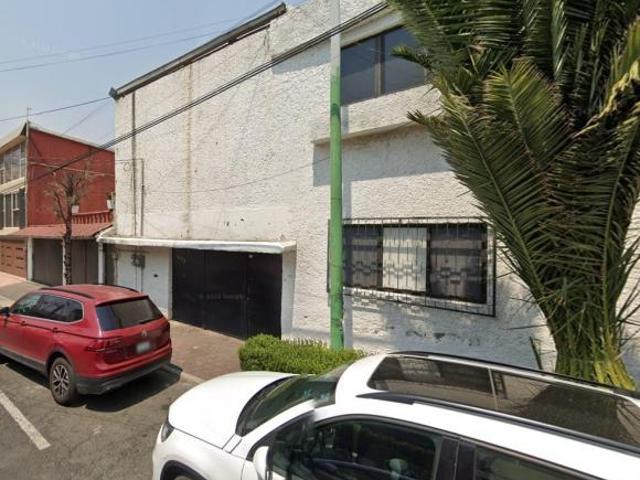 Casa en venta Calle Mollendo Zacatenco CDMX Recuperación Bancaria