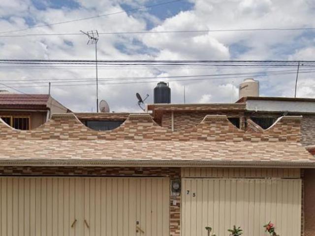 CASA EN VENTA CALLE ALBATROCES, ECATEPEC, ESTADO DE MÉXICO