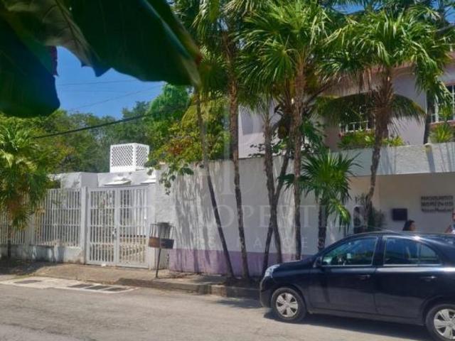 CASA EN VENTA, CALLE TRASATLANTICO, PUERTO MORELOS, Q. ROO