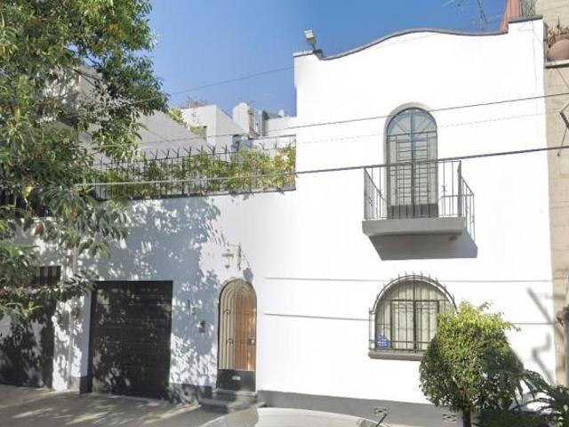 Casa En Venta Calle Zitácuaro Col. Hipódromo Condesa Alc. Cuauhtémoc Oportunidad