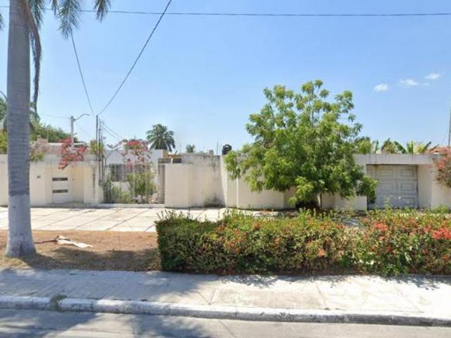 Casa en venta Campeche Miramar a la vuelta de la playa
