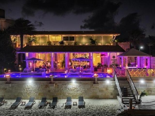 Casa en Venta Cancun con playa de 6 recamaras de Lujo con playa