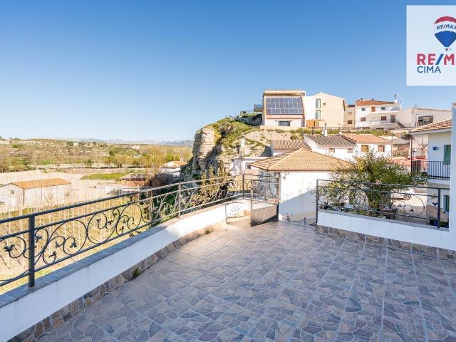 Casa en venta, Castilléjar, Granada