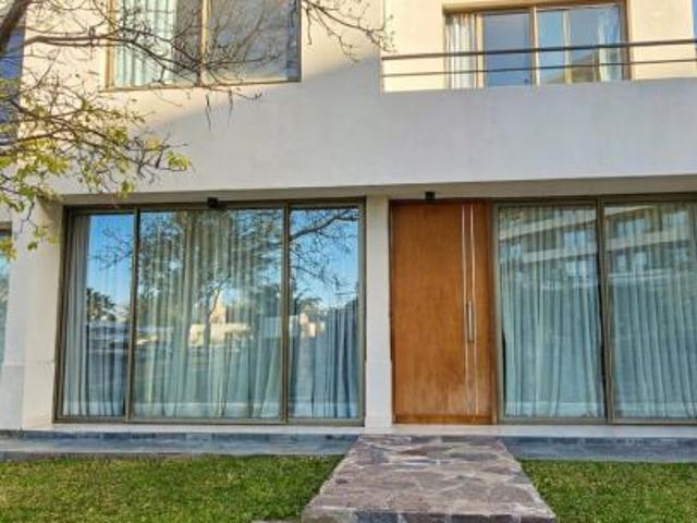 Casa en Venta Capital Mendoza